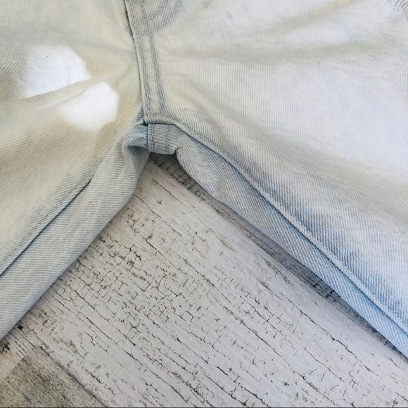 KORAL Women’s Size 24 Relaxed Distressed Skinny Jeans in Ice Wash - Picture 11 of 13